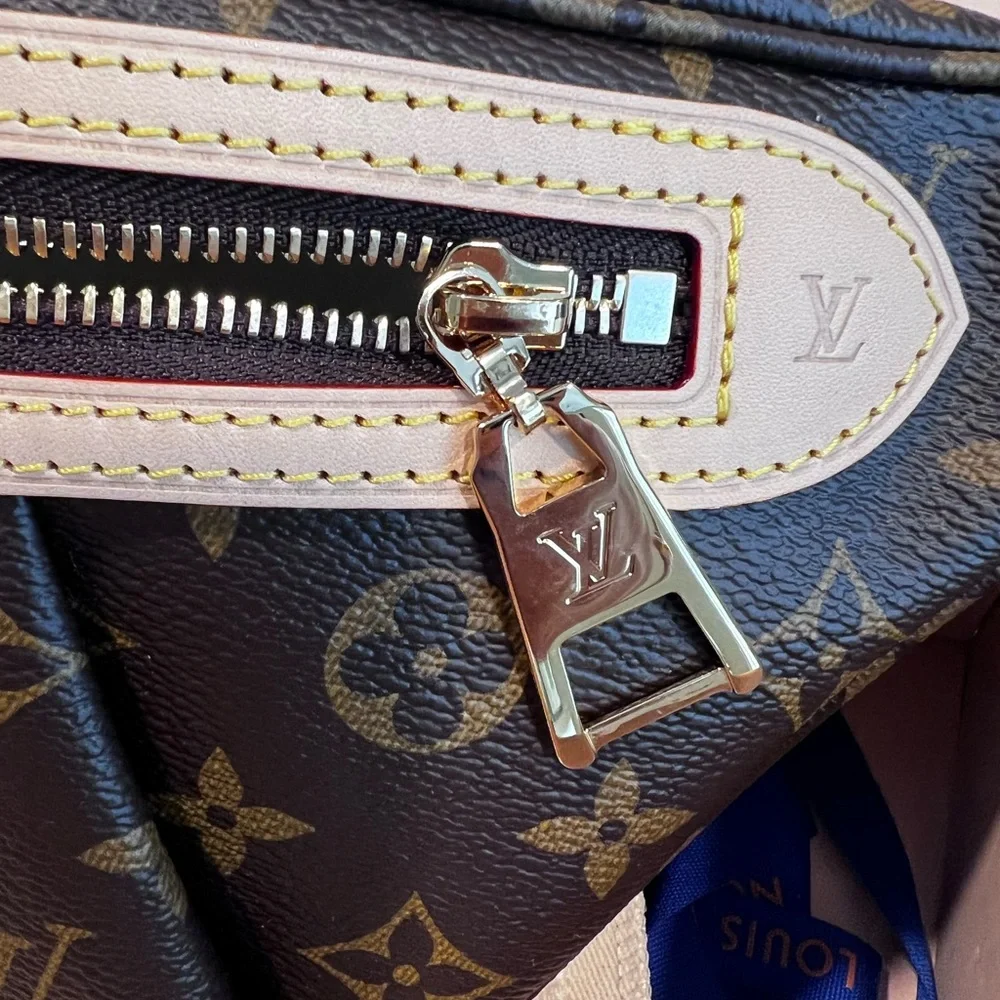 Sold! New High Rise Bumbag - Picture 8 of 8